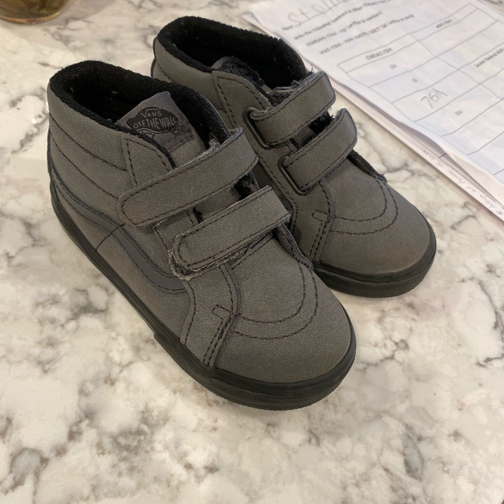 Vans MTE size 9